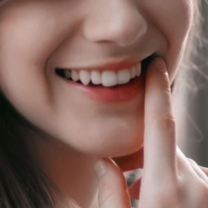 口腔癌的症状、病因，如何预防和治疗口腔癌？